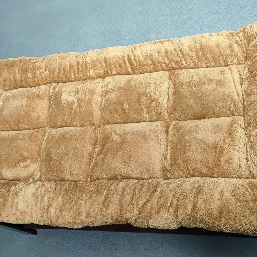 1pc Extra Large Plush Dog Bed Mat, Ultra-Soft Polyester Pet Sofa with Checkered Pattern, Thickened Fiber Filling for Cozy Comfort - Ideal for Small, Medium, and Large Dogs