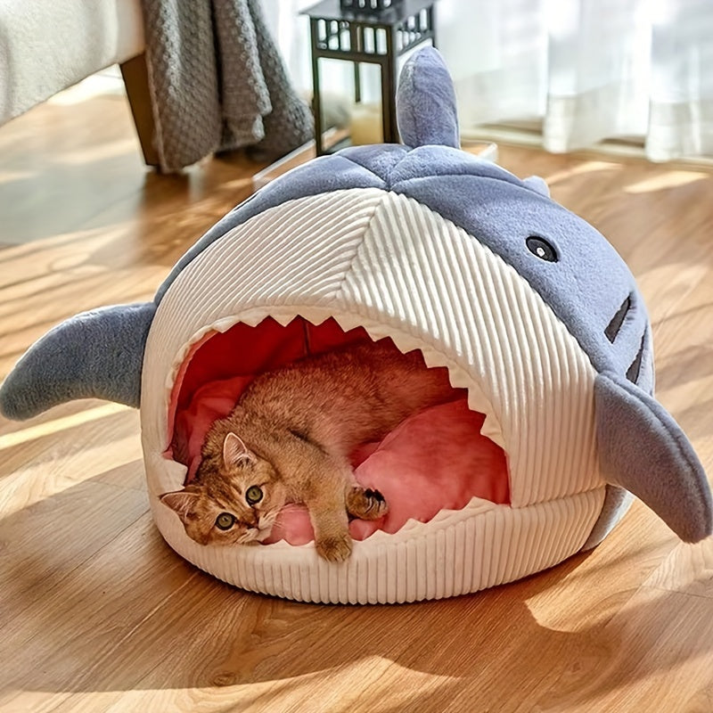 Soft Washable Mat for Small and Large Cats - Cozy Cat Bed, Perfect Hideout House for Your Furry Friend