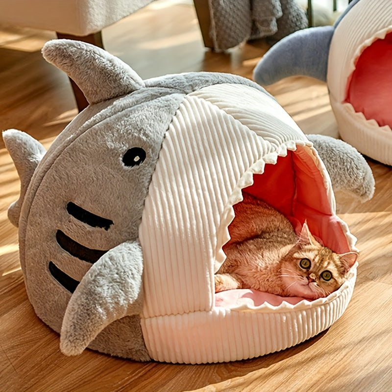 Soft Washable Mat for Small and Large Cats - Cozy Cat Bed, Perfect Hideout House for Your Furry Friend